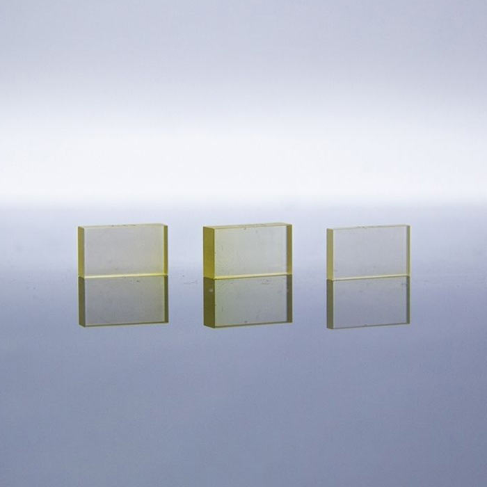 Terbium Gallium Garnet Crystal TGG Magneto-Optical Crystals Personalizable